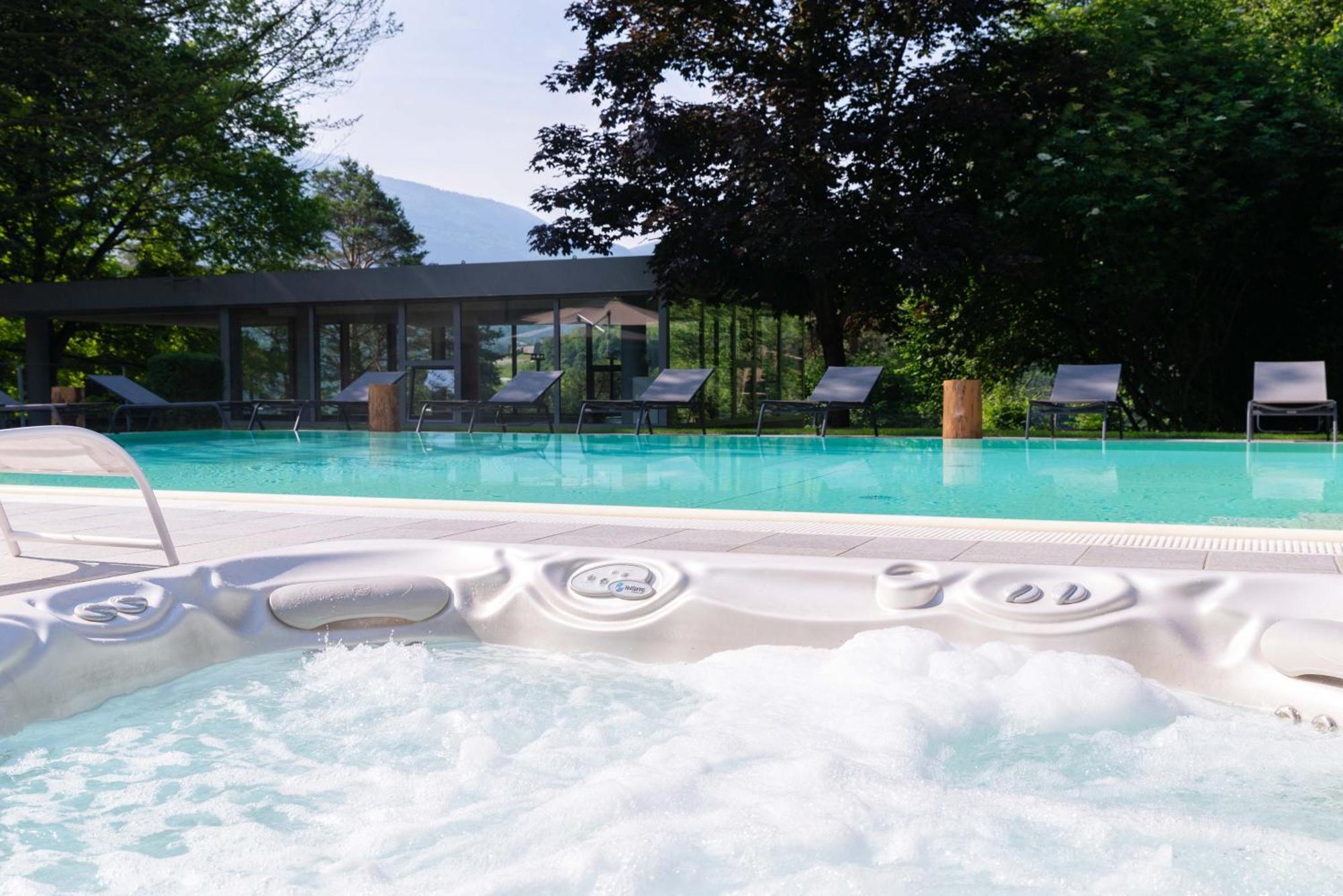 Vital Hotel Flora Comano Terme Zewnętrze zdjęcie