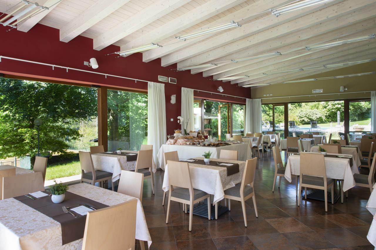 Vital Hotel Flora Comano Terme Zewnętrze zdjęcie